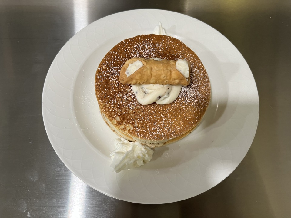 cannoli pancakes for breakfast